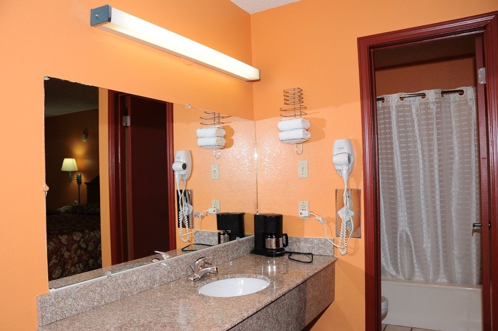 American Inn Cleburne Phòng bức ảnh