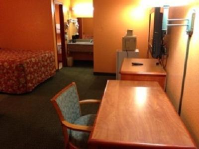 American Inn Cleburne Ngoại thất bức ảnh