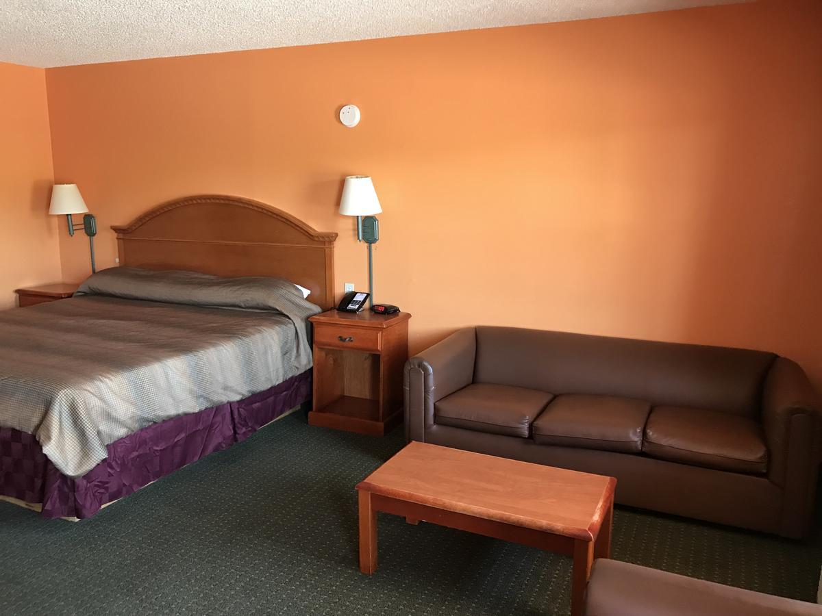 American Inn Cleburne Ngoại thất bức ảnh