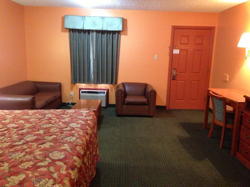 American Inn Cleburne Ngoại thất bức ảnh